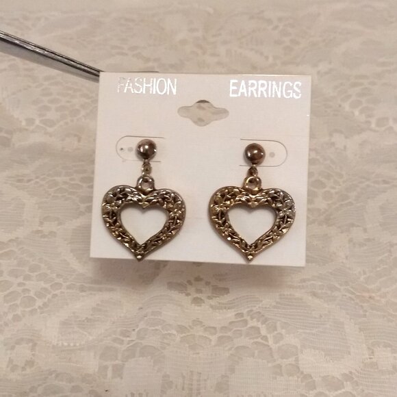 Vintage Copper Floral Heart Earrings Timeless VTG Jewelry - Picture 1 of 6